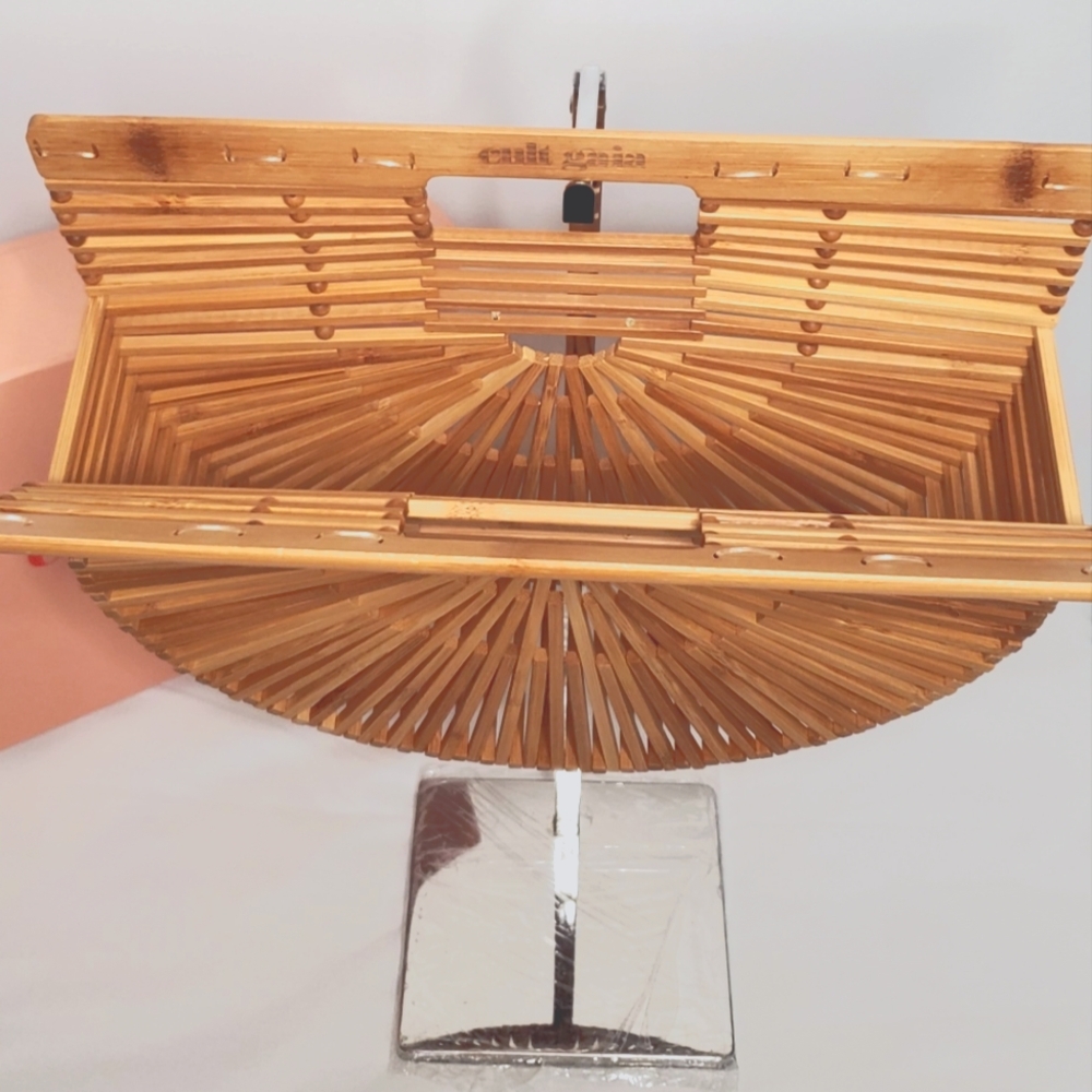 🔥HostPick🔥NWTCULT GAIA- Large Bamboo "Gaia's Ark" handmade bag - natural color - Picture 4 of 10